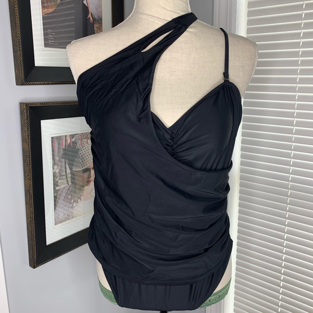 Wavely one-piece black asymmetric swimsuit size 2X